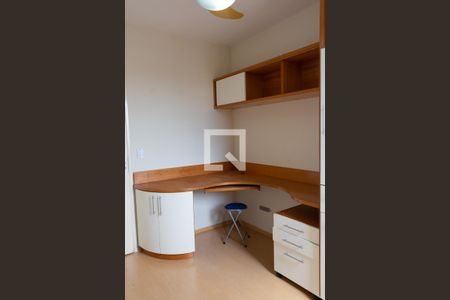 Quarto 1 de apartamento à venda com 2 quartos, 55m² em Jardim Esmeralda, São Paulo