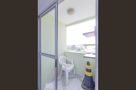 Sacada de apartamento para alugar com 3 quartos, 90m² em Setor Negrão de Lima, Goiânia