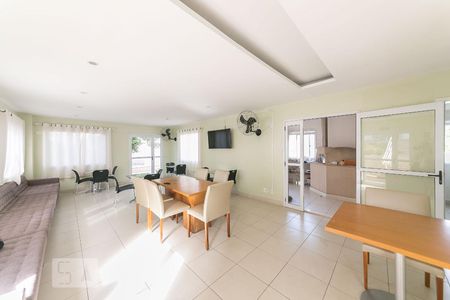 Apartamento à venda com 65m², 3 quartos e 1 vagaÁrea comum - Salão de festas