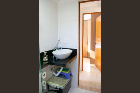 Apartamento para alugar com 50m², 2 quartos e 1 vagaBANHEIRO