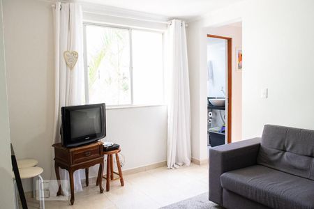 SALA de apartamento para alugar com 2 quartos, 50m² em Vila Nova Cachoeirinha, São Paulo