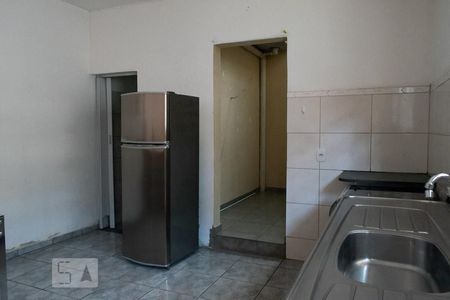 COZINHA de casa para alugar com 2 quartos, 100m² em Piqueri, São Paulo