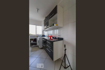 Cozinha de apartamento para alugar com 1 quarto, 45m² em Jardim Dourado, Guarulhos