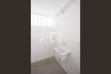 Casa para alugar com 270m², 4 quartos e 4 vagas Casa para alugar com 270m², 4 quartos e 4 vagasÁrea de Serviço