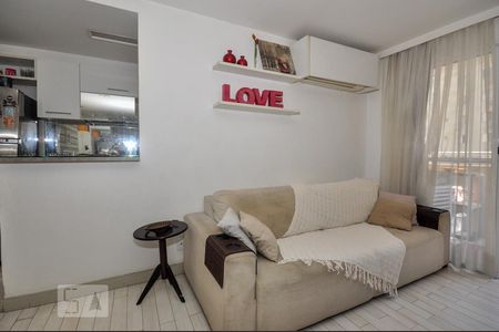 Sala de apartamento à venda com 3 quartos, 72m² em Taquara, Rio de Janeiro