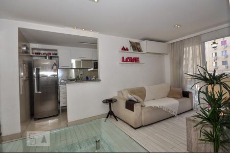 Sala de apartamento à venda com 3 quartos, 72m² em Taquara, Rio de Janeiro