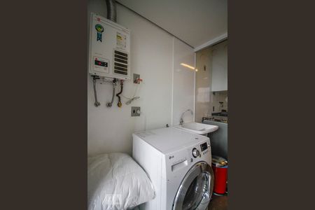 Apartamento à venda com 70m², 1 quarto e 1 vagaÁrea de Serviço