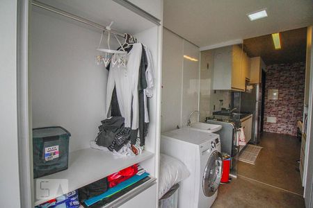 Apartamento à venda com 70m², 1 quarto e 1 vagaÁrea de Serviço