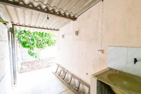 Casa para alugar com 27m², 1 quarto e 1 vaga Casa para alugar com 27m², 1 quarto e 1 vagaÁrea de serviço