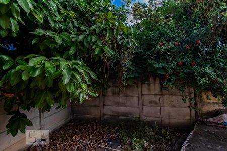 Quarto de casa para alugar com 1 quarto, 27m² em Paquetá, Belo Horizonte