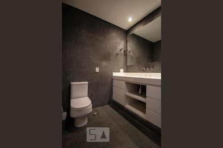 Apartamento à venda com 78m², 1 quarto e 2 vagas Apartamento à venda com 78m², 1 quarto e 2 vagasBanheiro da Suíte