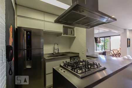 Apartamento à venda com 78m², 1 quarto e 2 vagas Apartamento à venda com 78m², 1 quarto e 2 vagasCozinha