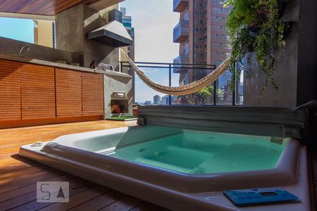 Varanda  de apartamento para alugar com 1 quarto, 78m² em Vila Suzana, São Paulo