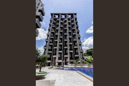 Apartamento à venda com 78m², 1 quarto e 2 vagas Apartamento à venda com 78m², 1 quarto e 2 vagasFachada