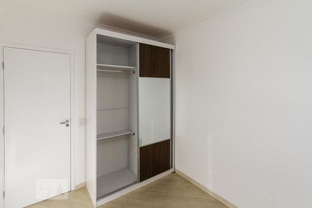 Apartamento para alugar com 72m², 3 quartos e 2 vagasQuarto 02