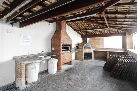 Apartamento para alugar com 72m², 3 quartos e 2 vagasÁrea comum - Churrasqueira 02