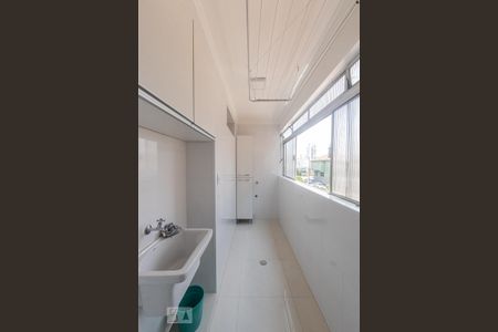 Apartamento à venda com 76m², 2 quartos e sem vagaÁrea de Serviço