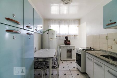 Cozinha de apartamento à venda com 3 quartos, 70m² em Jardim Peri, Osasco