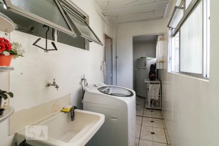 Apartamento à venda com 70m², 3 quartos e 1 vagaÁrea de Serviço