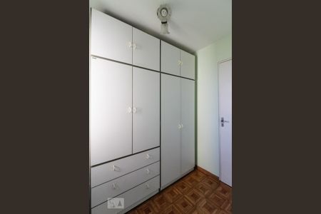 Apartamento à venda com 70m², 3 quartos e 1 vagaQuarto 3