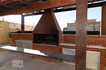 Apartamento à venda com 83m², 2 quartos e 1 vagaChurrasqueira