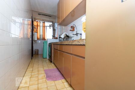 Apartamento à venda com 83m², 2 quartos e 1 vagaCozinha