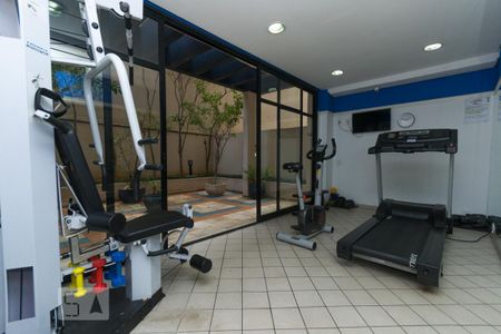 Studio à venda com 30m², 1 quarto e 1 vaga Studio à venda com 30m², 1 quarto e 1 vagaAcademia