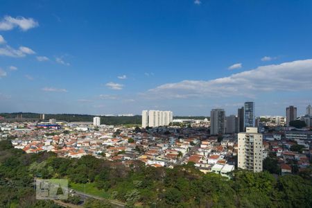 Studio à venda com 30m², 1 quarto e 1 vaga Studio à venda com 30m², 1 quarto e 1 vagaVista da piscina