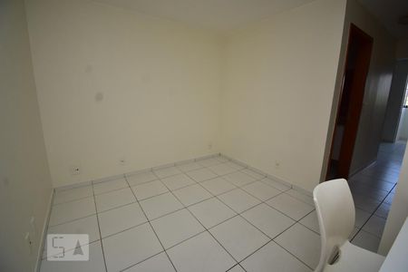 Sala de apartamento para alugar com 1 quarto, 32m² em Quadras Econômicas Lúcio Costa (guará), Brasília