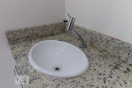 Casa para alugar com 210m², 4 quartos e 3 vagasBanheiro da Suíte 2