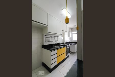 Apartamento à venda com 60m², 2 quartos e 1 vagaCozinha