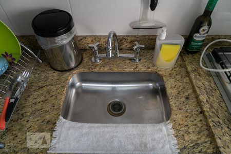 Detalhe da cozinha de apartamento para alugar com 2 quartos, 49m² em Ipiranga, São Paulo