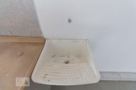 Apartamento para alugar com 65m², 2 quartos e 1 vagaÁrea de Serviço