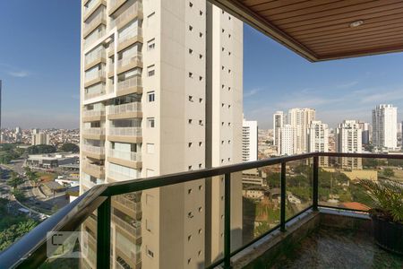 Apartamento à venda com 126m², 3 quartos e 3 vagasVaranda 