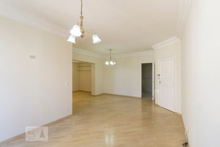 Sala de apartamento para alugar com 3 quartos, 126m² em Vila Regente Feijó, São Paulo