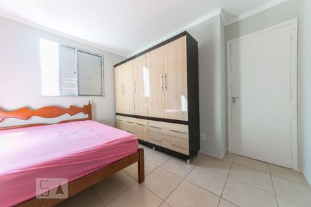 Quarto 2 de apartamento para alugar com 2 quartos, 55m² em Jardim Nova Europa, Campinas