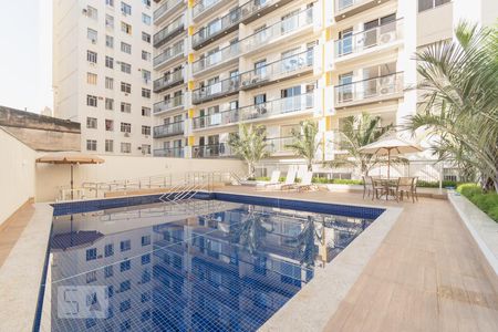 Apartamento à venda com 45m², 1 quarto e sem vagaPiscina