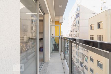 Apartamento à venda com 45m², 1 quarto e sem vagaVaranda