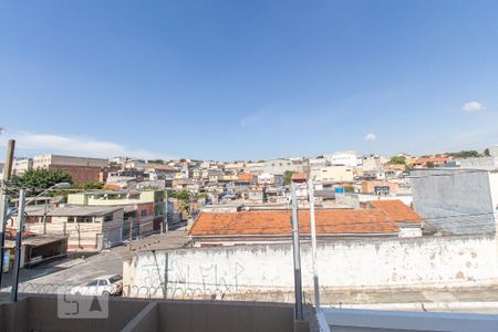 Casa para alugar com 80m², 2 quartos e 2 vagas Casa para alugar com 80m², 2 quartos e 2 vagasVista