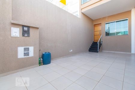 Casa para alugar com 80m², 2 quartos e 2 vagas Casa para alugar com 80m², 2 quartos e 2 vagasGaragem