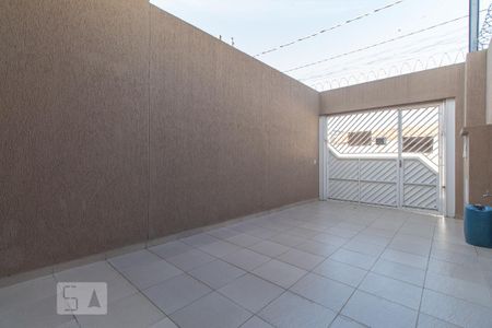 Casa para alugar com 80m², 2 quartos e 2 vagas Casa para alugar com 80m², 2 quartos e 2 vagasGaragem