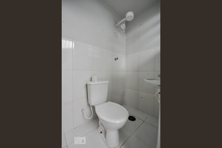 Casa à venda com 150m², 2 quartos e 2 vagasBanheiro de Serivços