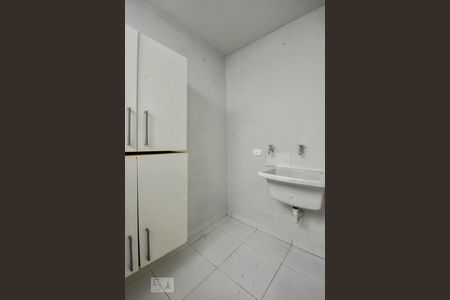 Casa à venda com 150m², 2 quartos e 2 vagasLavanderia