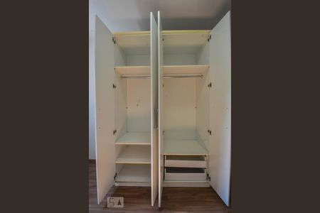 Casa à venda com 150m², 2 quartos e 2 vagasQuarto 02