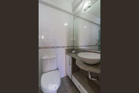 Banheiro de apartamento para alugar com 3 quartos, 70m² em Vila Rosália, Guarulhos
