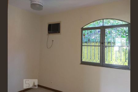 Sala de casa à venda com 3 quartos, 420m² em Venda da Cruz, Niterói