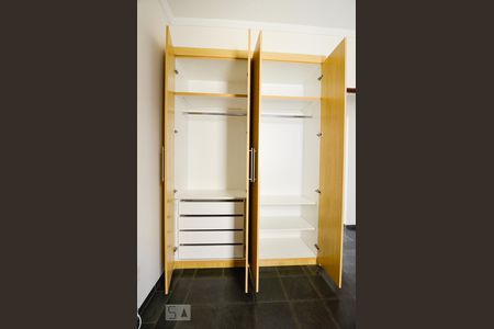 Quarto 2 de apartamento para alugar com 3 quartos, 69m² em Jardim Quarto Centenário, Campinas