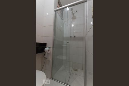 Casa para alugar com 109m², 3 quartos e 2 vagasBanheiro