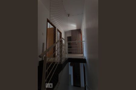 Escada de casa para alugar com 3 quartos, 109m² em Jardim América, Goiânia