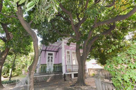 Casa à venda com 270m², 5 quartos e sem vagaFachada